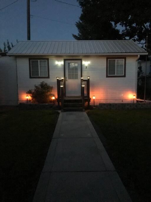 Cozy Cottage House B With Double Carport Twin Falls Exterior photo